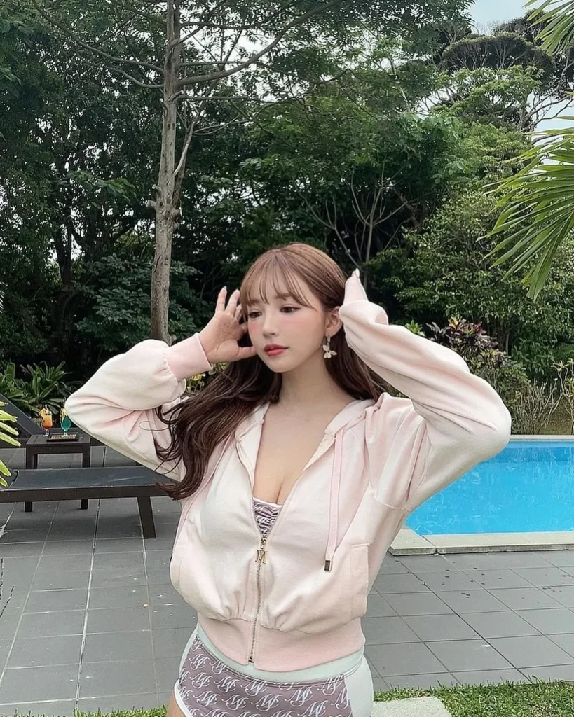 Yua Mikami