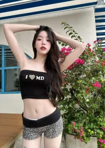 นีนี่ n.niniee