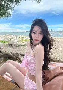 นีนี่ n.niniee