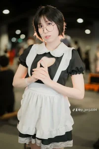 จอเจ้น ตากลม สาวคอสเพลย์สุดน่ารัก