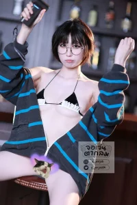 จอเจ้น ตากลม สาวคอสเพลย์สุดน่ารัก