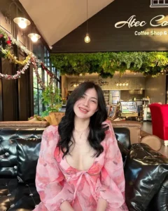 แนน วริศรา (_nanwarisara_4005) เน็ตไอดอล