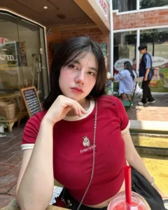 แนน วริศรา (_nanwarisara_4005) เน็ตไอดอล