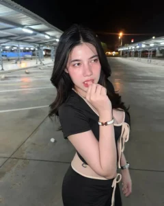 แนน วริศรา (_nanwarisara_4005) เน็ตไอดอล