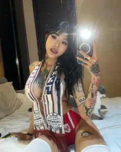 Cornne นางแบบสายสักลาย ดาว OnlyFans