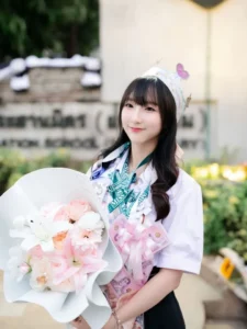 เอมมี่ Emmy BNK48