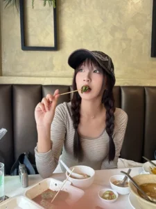 เอมมี่ Emmy BNK48