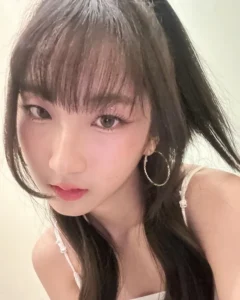 เอมมี่ Emmy BNK48